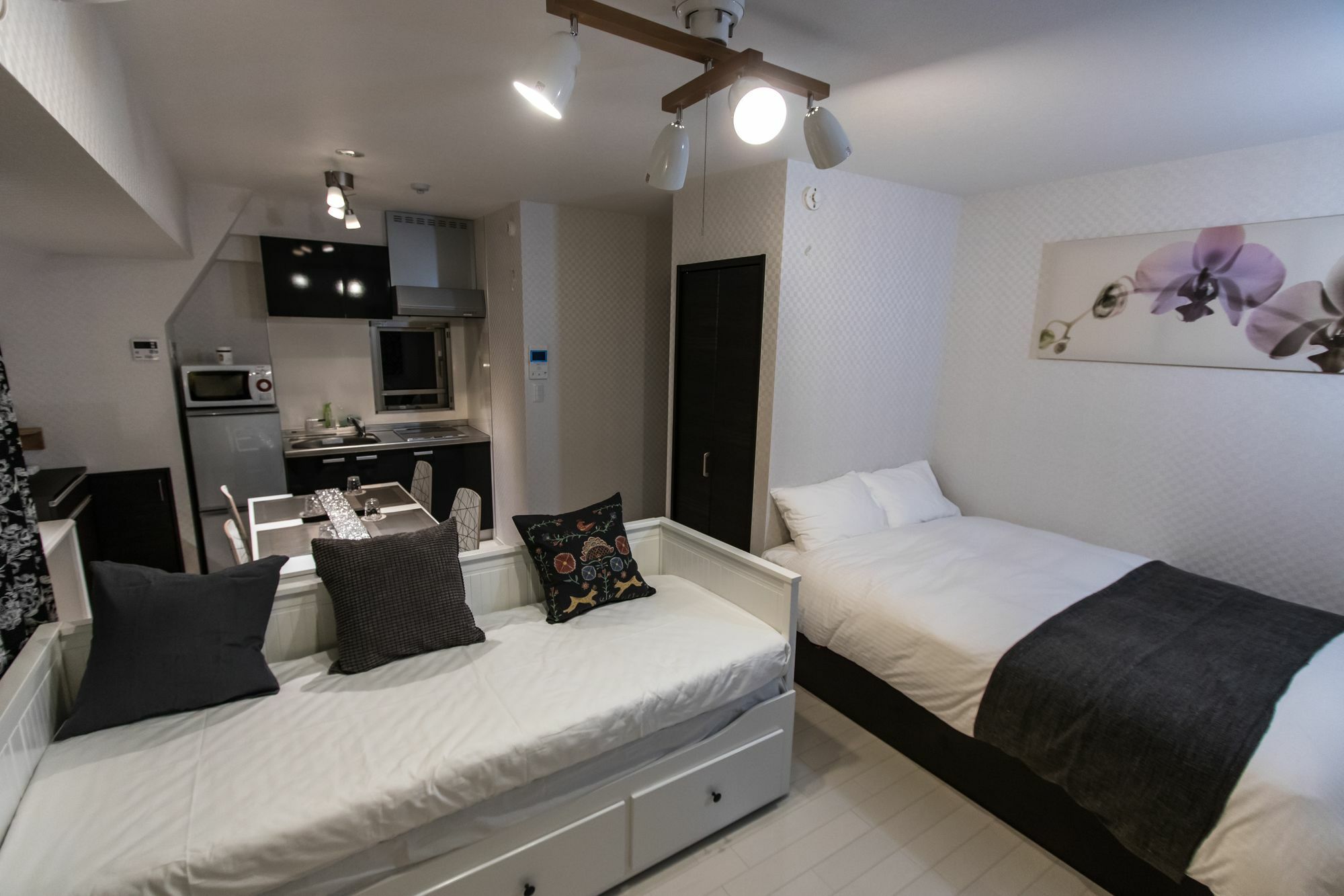 Petit Grande Homes Tokio